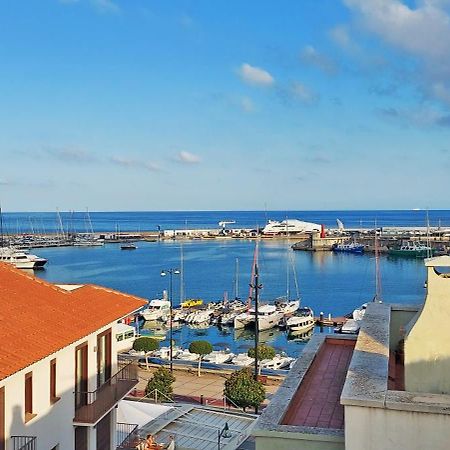 Atico Espacioso En El Mediterraneo Con Vistas Al Puerto De カンブリルス エクステリア 写真
